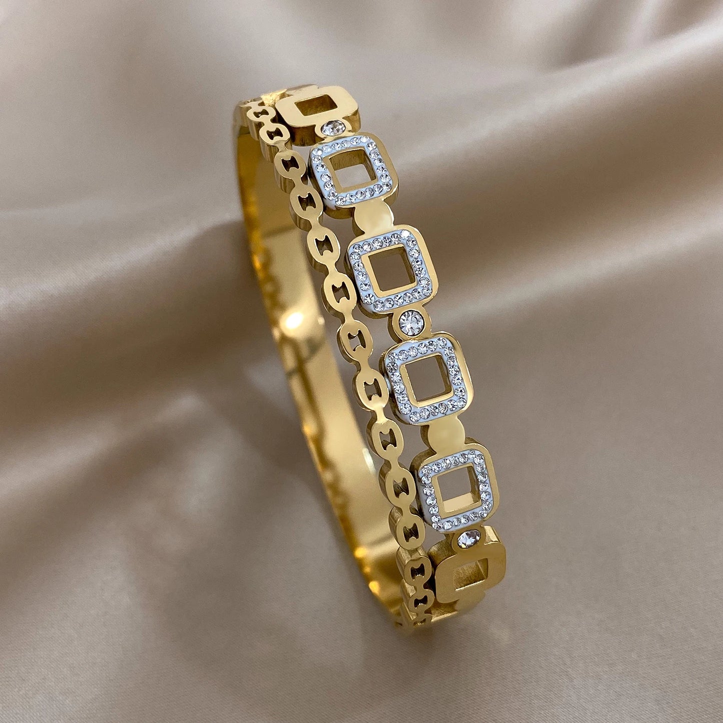 Novor Luxury Stainless Steel Cuff Bracelet