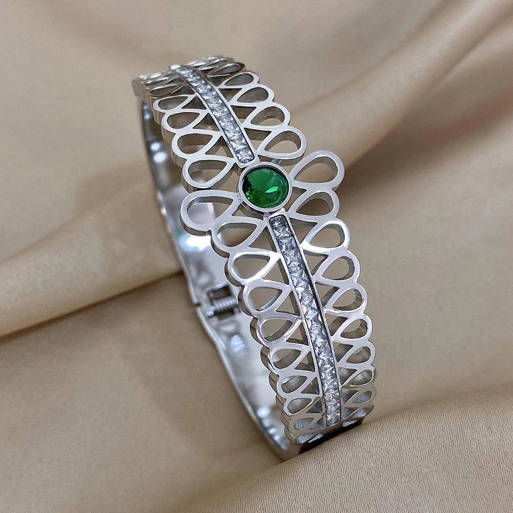 Novor Luxury Stainless Steel Cuff Bracelet
