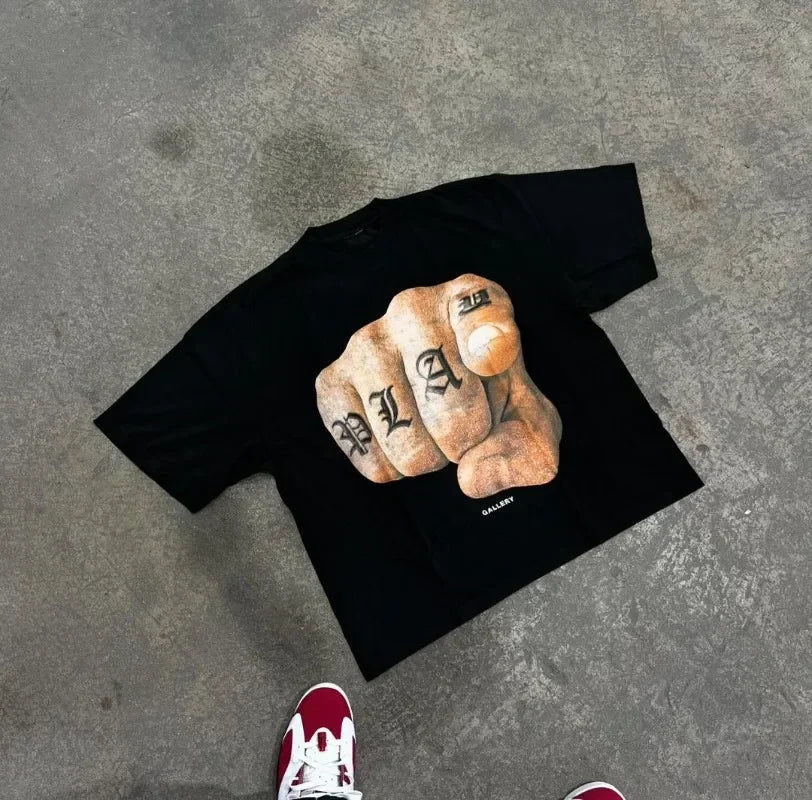 NOVOR GOTHIC PRINT TEE