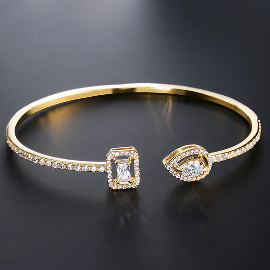 Novor Luxury Geometric Gold Cuff Bracelet